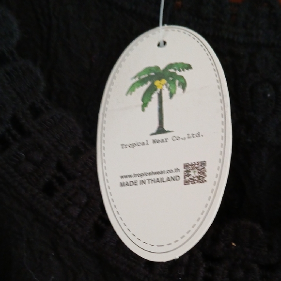 Tropical Wear Co Sleeveless Crop Top S NWT - Picture 2 of 5